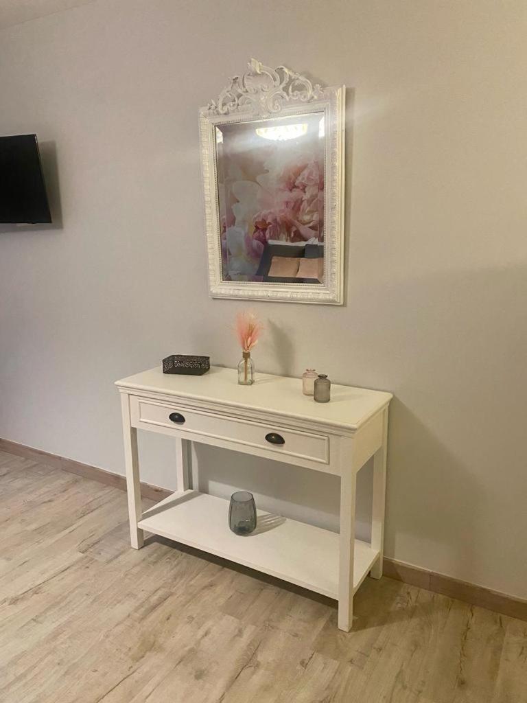 Domaine D'Ella Jourre Daire Canet  Dış mekan fotoğraf