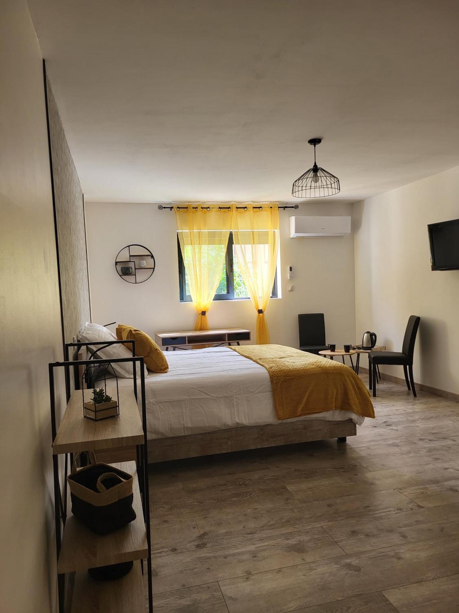 Domaine D'Ella Jourre Daire Canet  Dış mekan fotoğraf